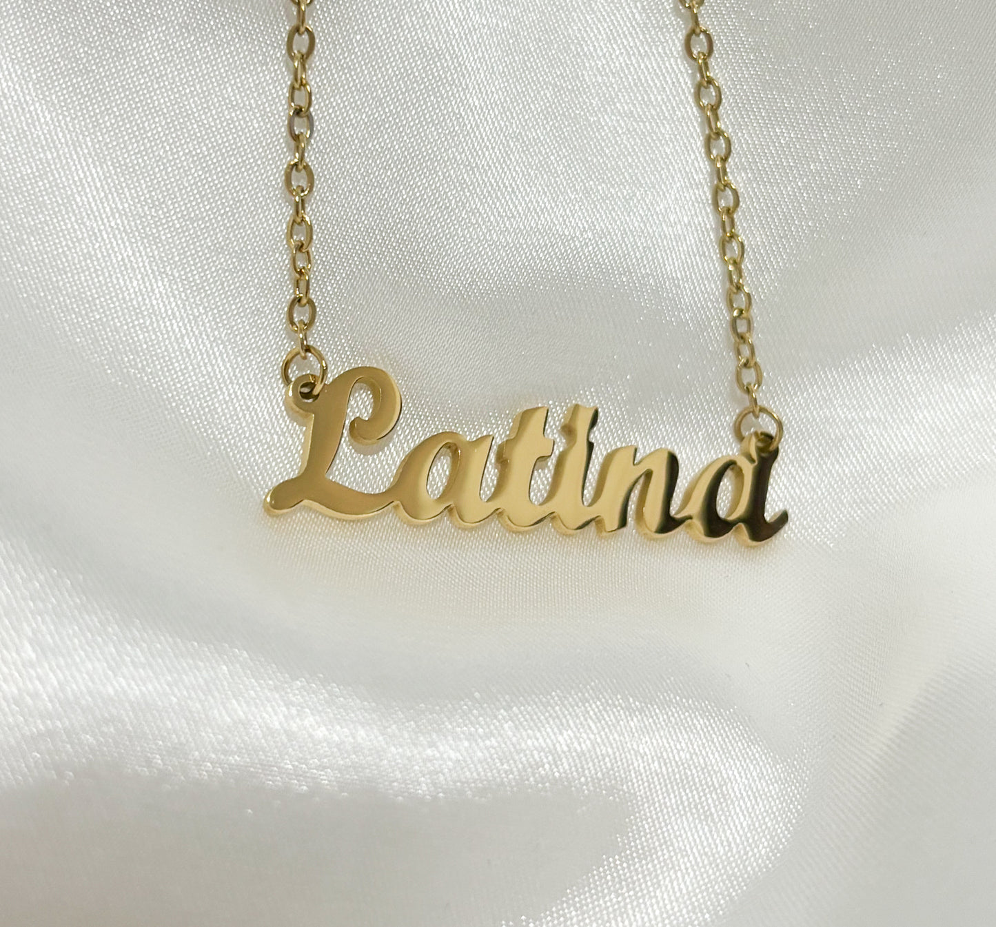 Latina Necklace