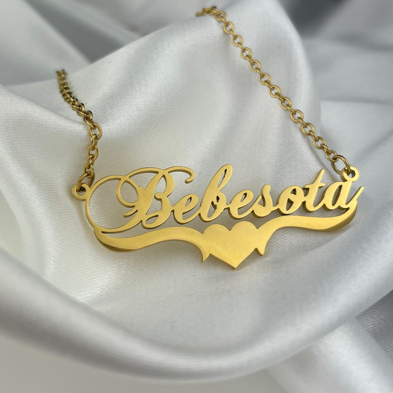 Bebesota Necklace